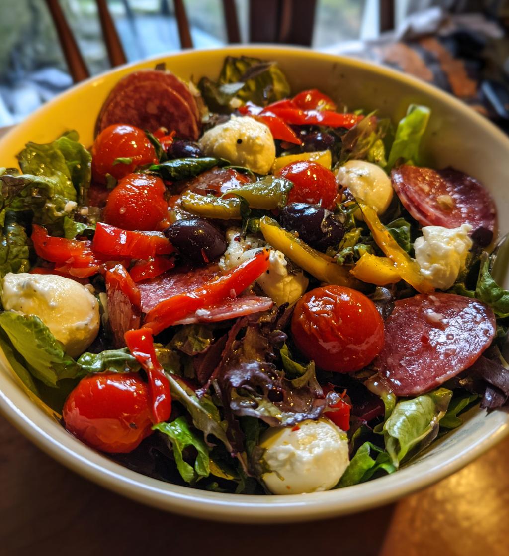 antipasto salad - detail 1