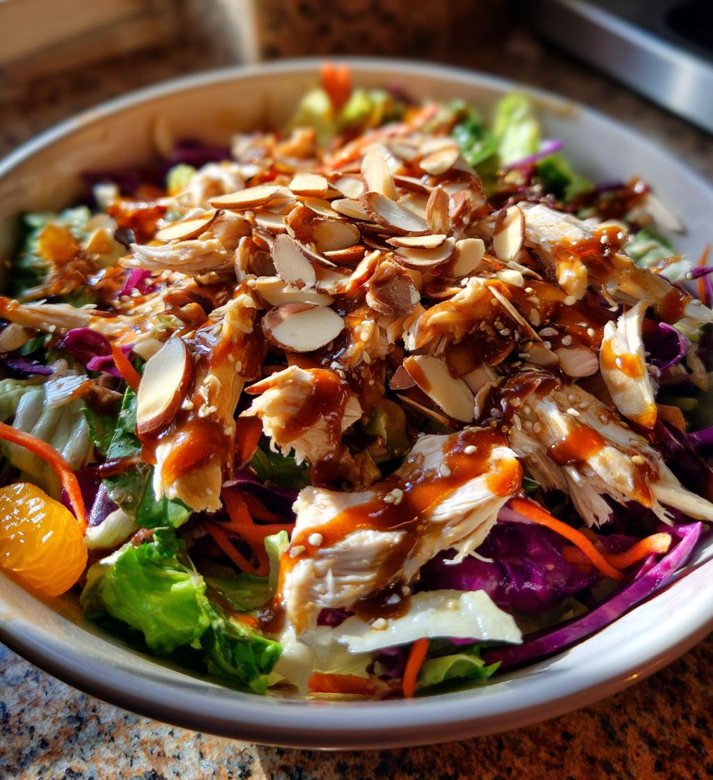 asian chicken crunch salad - detail 1