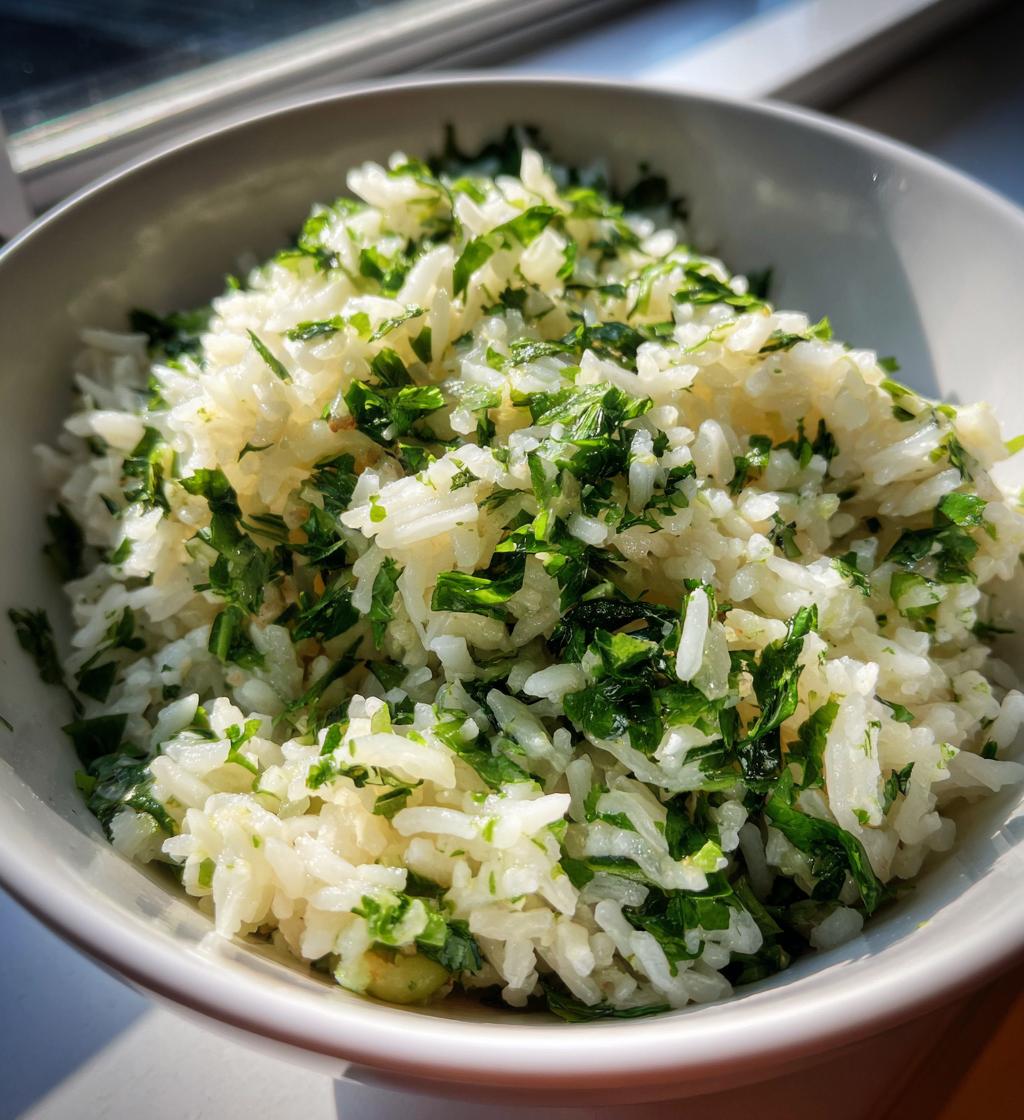 cilantro lime rice bowl - detail 1