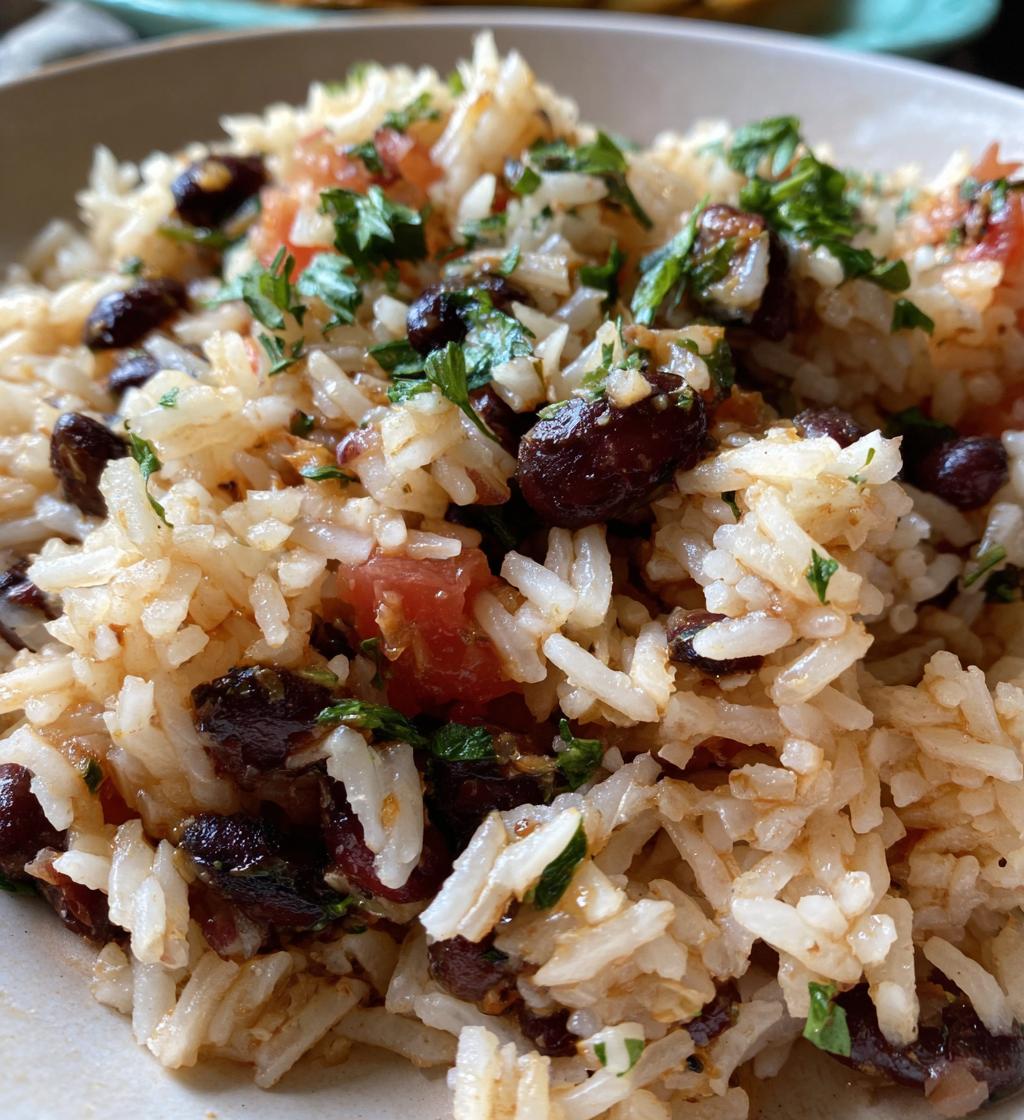 mediterranean rice and beans - detail 1