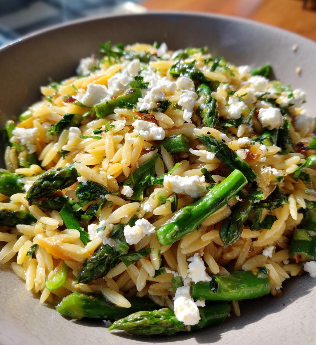 orzo with asparagus feta - detail 1