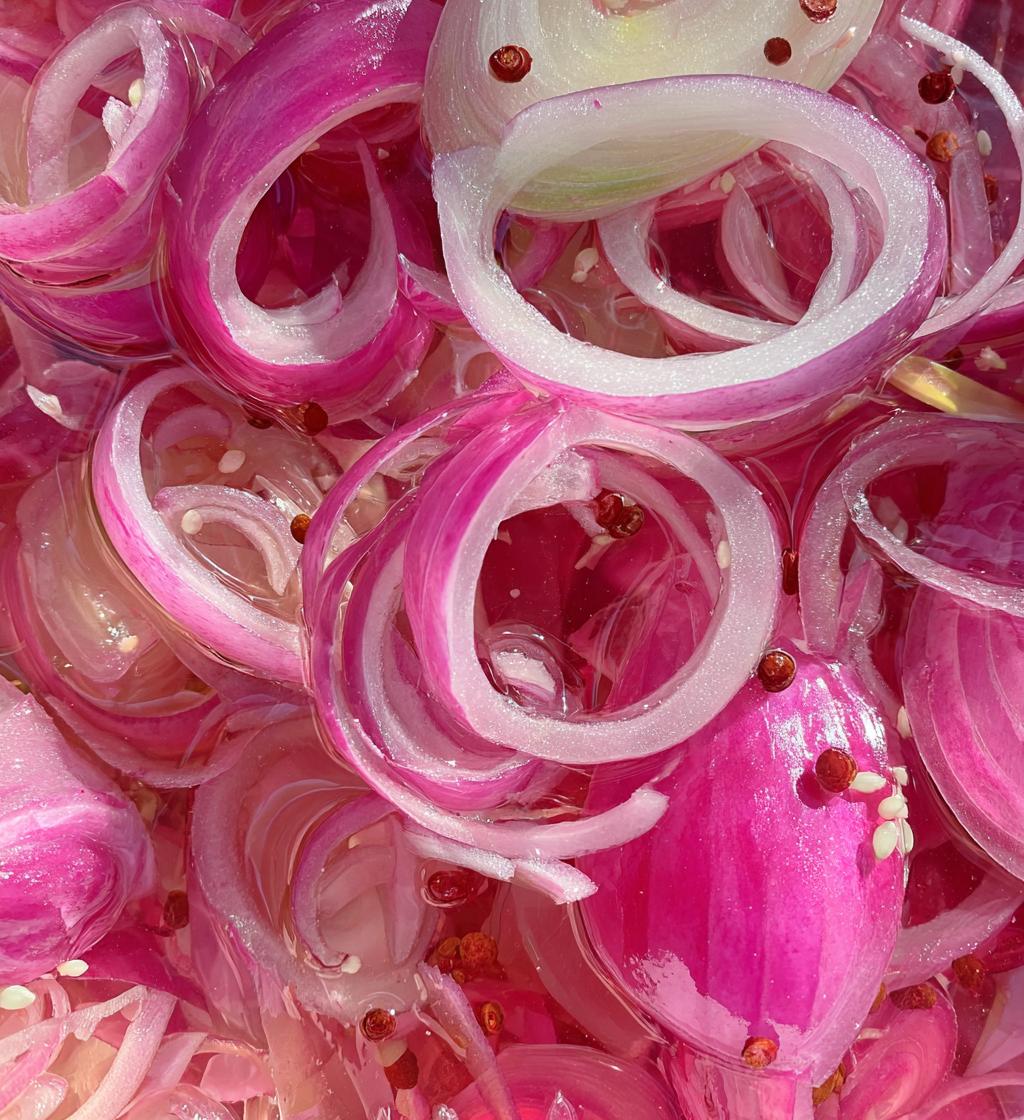 quick pickled red onions