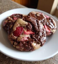 chocolate covered strawberry cookies perfect for your sweetheart