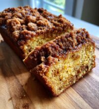 cinnamon crumble banana bread