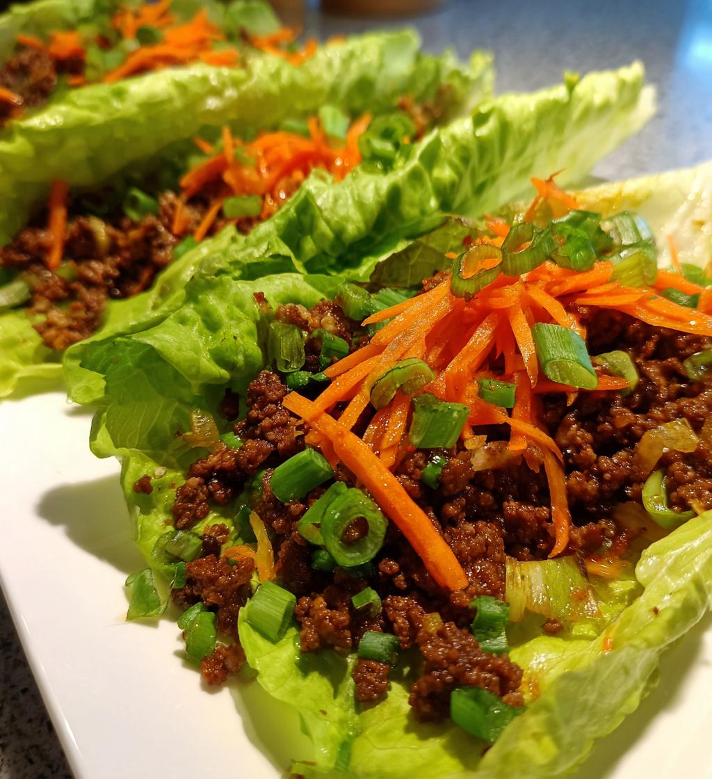 ground beef lettuce wraps 2 - detail 1
