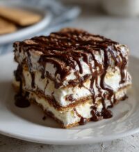 no bake chocolate eclair icebox cake