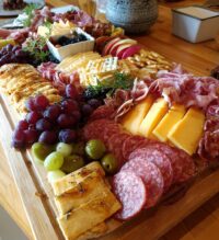 charcuterie board new years eve