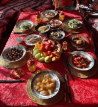 chinese new year dinner table