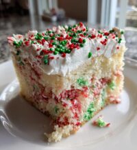 christmas poke cake