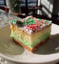 christmas tree cake cheesecake
