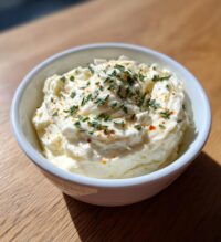 horseradish cream sauce