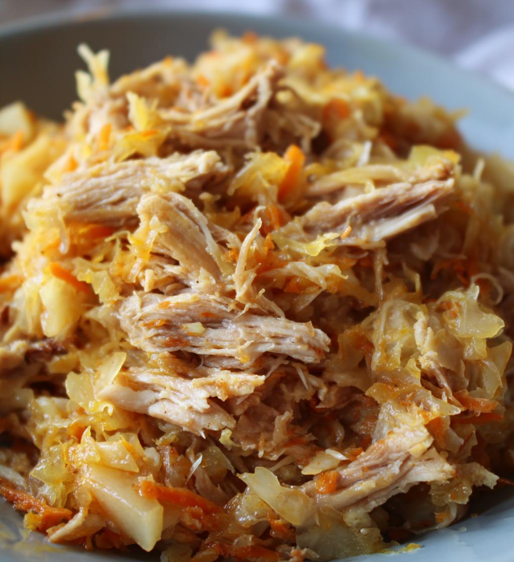 pork and sauerkraut crockpot