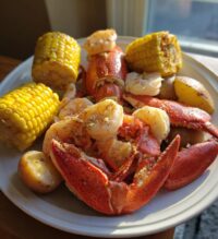 crab lobster shrimp boil