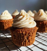 gingerbread cupcakes