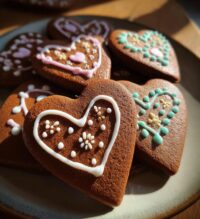 heart gingerbread