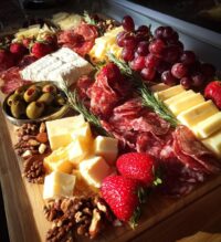 valentine charcuterie board