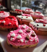 hello kitty valentines cookies